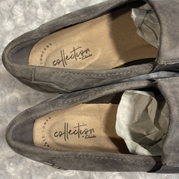 Clark’s collection grey suede loafers size 8m - Picture 6 of 8